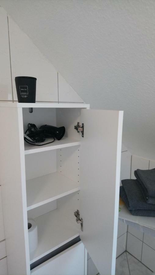 Ferienwohnung Mit 2 Schlafzimmern Und Parkplatz Ερφούρτη Εξωτερικό φωτογραφία